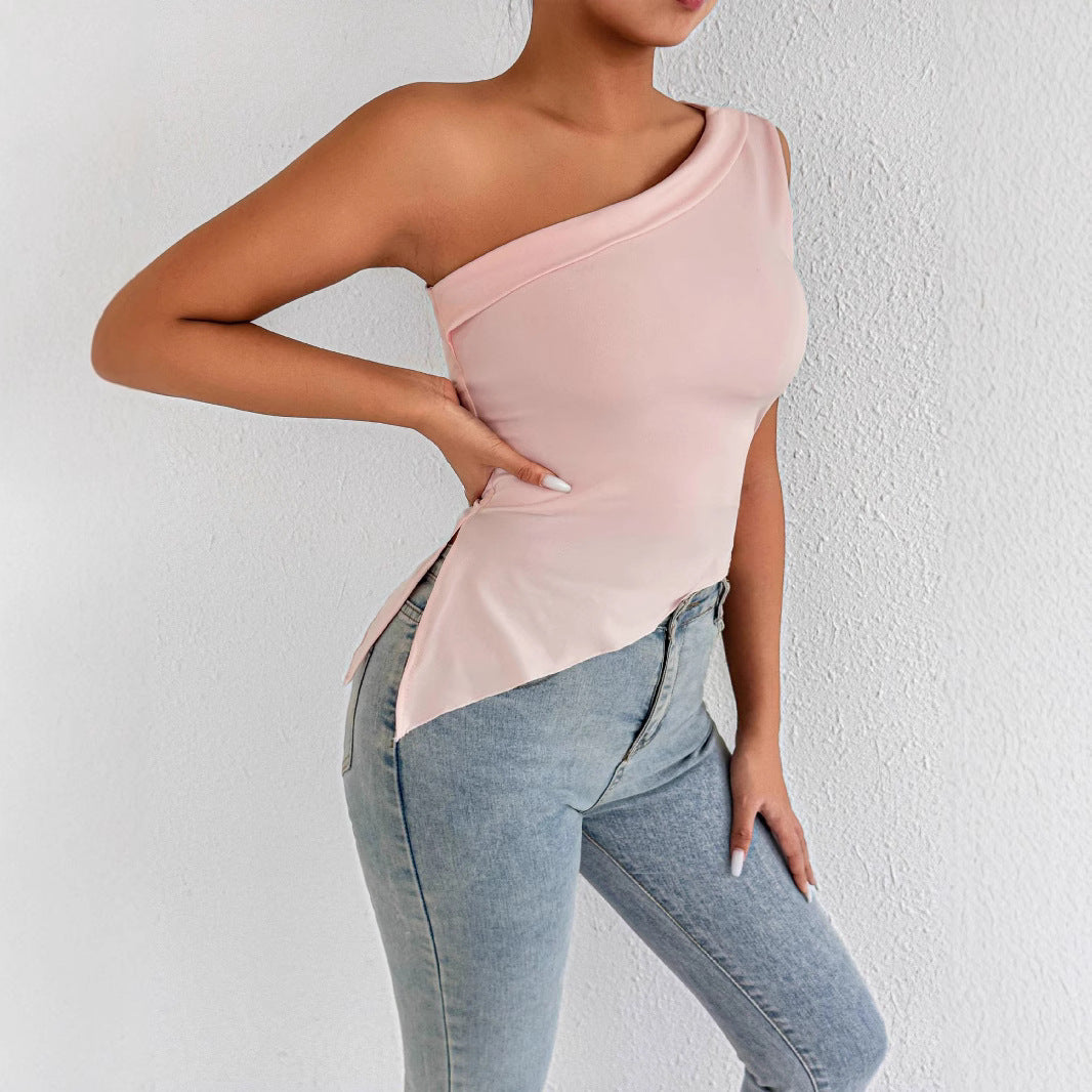 "Sharp Angle" — top asymétrique